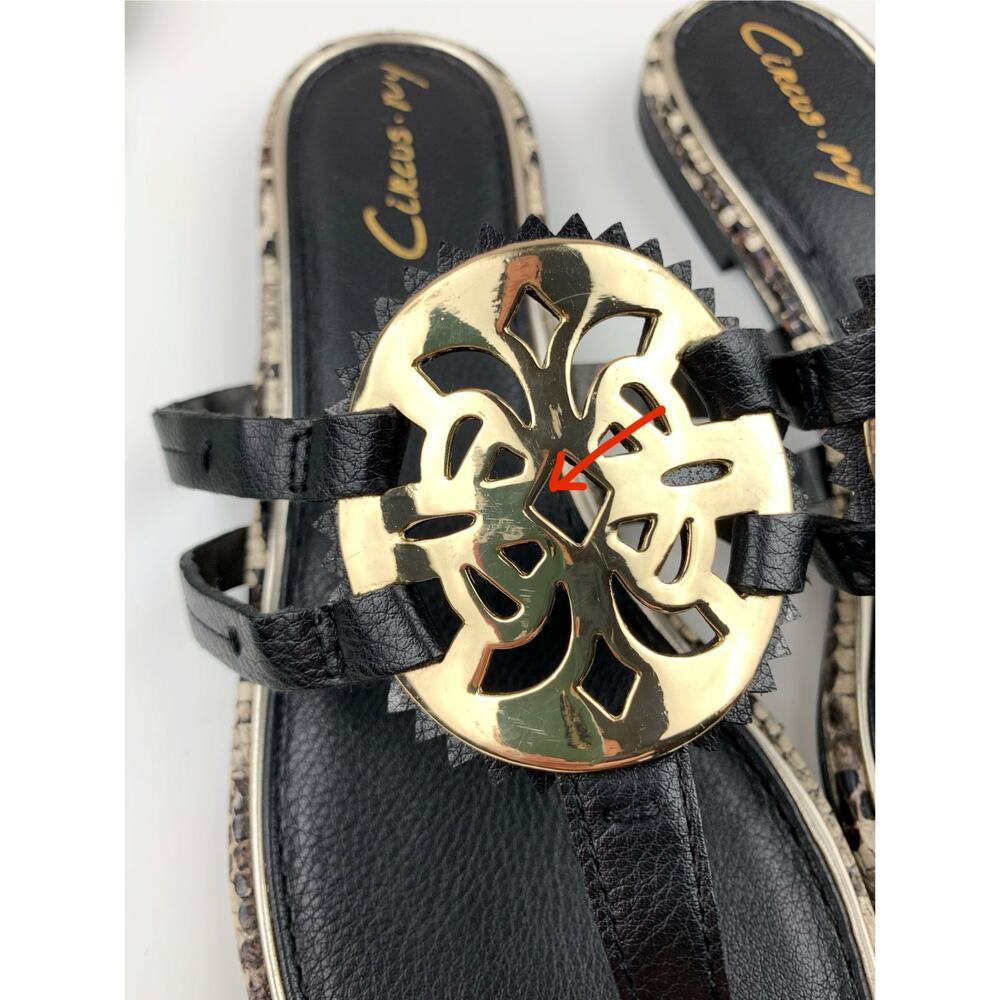 Circus NY Sam Edelman Canyon Sandals Black Gold Medallion Thong Women's 8.5 - Picture 4 of 9